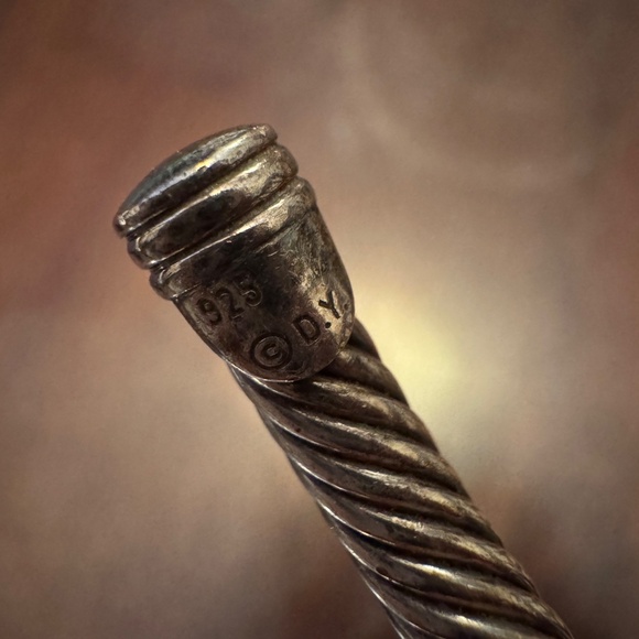 RARE - David Yurman Cable Bracelet in Sterling Silver w Blue Gemstones, 7mm - Picture 5 of 5